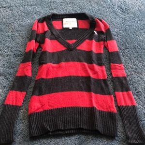 Size L kids Abercrombie sweater